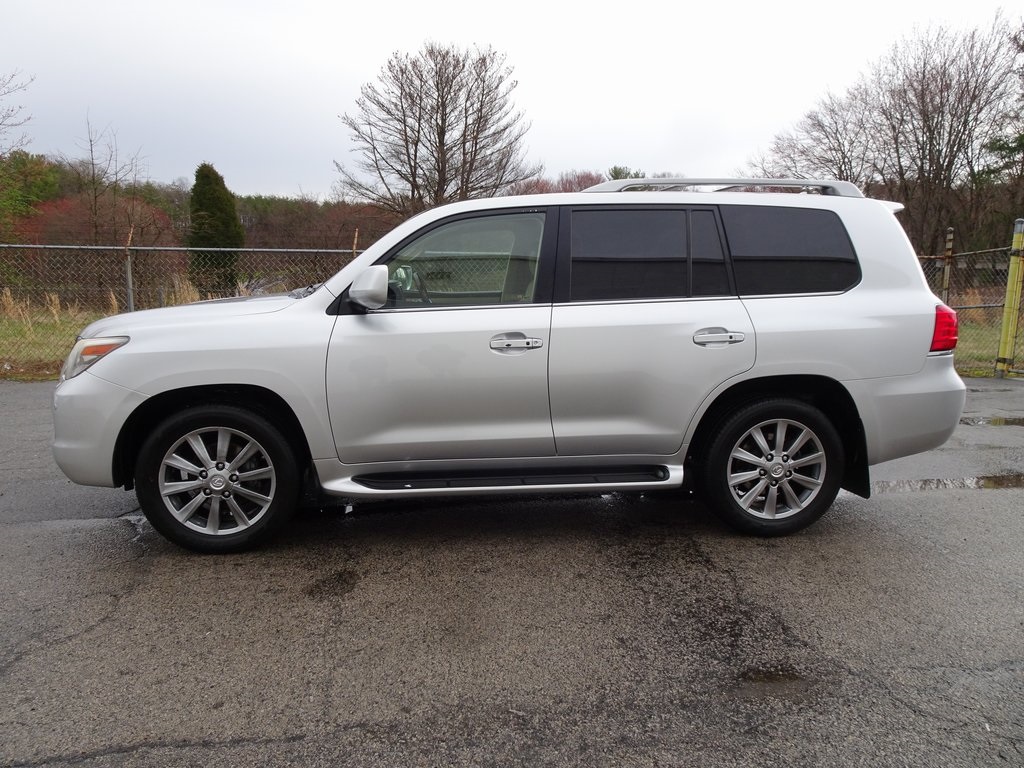 Lexus lx 2011